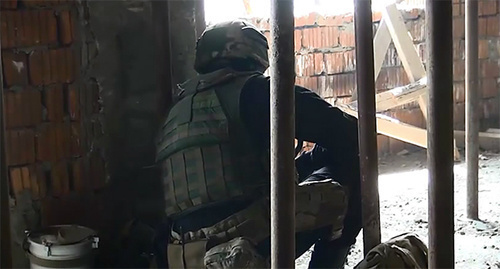 Special operation in Dagestan. Photo: http://nac.gov.ru/nakmessage/2015/05/09/nak-aktivnaya-faza-spetsoperatsii-v-makhachkale-zavershena-otkazavshiesya-sl-0.html
