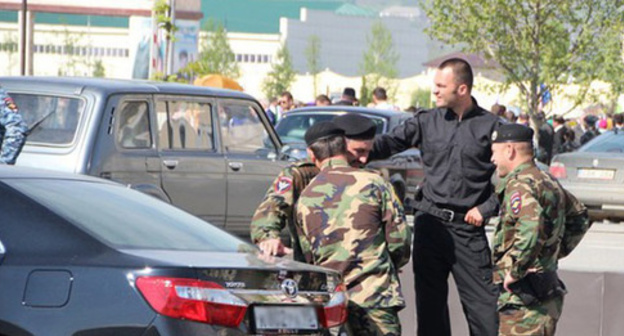 The law enforcers. Chechnya. Photo by Magomed Magomedov for the "Caucasian Knot"