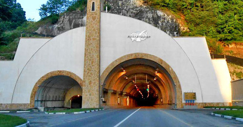 Gimry Tunnel, Untsukul District of Dagestan. Photo: Magomed Pirbudagov, http://www.odnoselchane.ru/