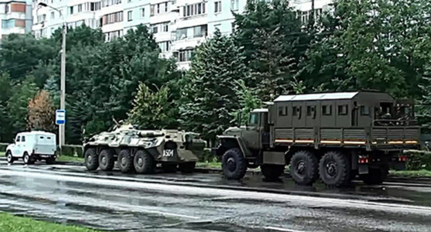 Special equipment in the streets of the city. Photo: http://nac.gov.ru/nakmessage/2015/07/02/v-khode-kto-v-nalchike-neitralizovany-dvoe-banditov.html