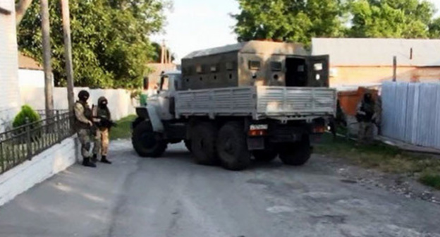 Special operation in the Nasyr-Kort District of the city of Nazran, June 25, 2015. Photo: http://nac.gov.ru