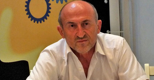 Akhmedpasha Amirilaev at the press conference in support of Sagid Murtazaliev and Andrei Vinogradov. Makhachkala, July 30, 2015. Photo by Patimat Makhmudova for the "Caucasian Knot"