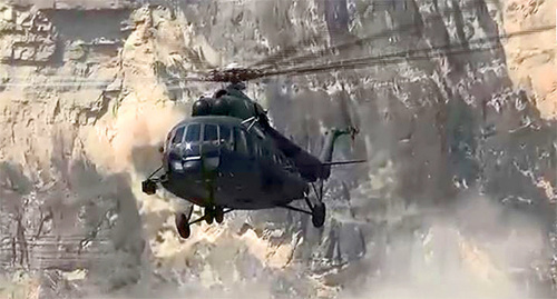 Special forces helicopter during special operation in Dagestan. Photo: http://nac.gov.ru/nakmessage/2015/08/18/v-dagestane-neitralizovan-glavar-bandgruppy-kto-prodolzhaetsya.html