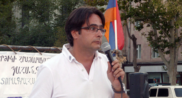 Andrias Gukasyan, a member of the board of the civil movement "Arise, Armenia!". Photo by Armine Martirosyan for the "Caucasian Knot"