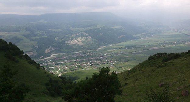 Zayukovo, KBR. Photo: KBR-chik, https://ru.wikipedia.org/wiki/Заюково#/media/File:%D0%97%D0%B0%D1%8E%D0%BA%D0%BE%D0%B2%D0%BE.jpg