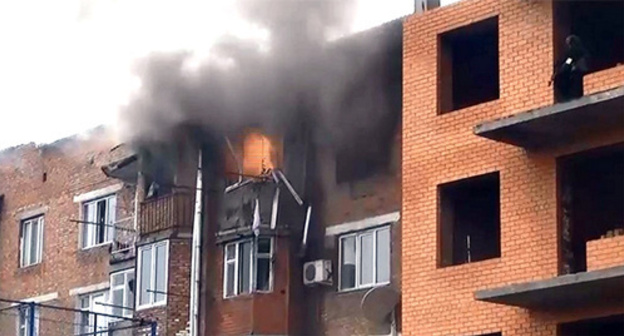 Explosion in the flat during CTO. Photo: http://nac.gov.ru/nakmessage/2015/04/02/v-khasavyurte-neitralizovan-glavar-kizlyarskoi-bandgruppy.html
