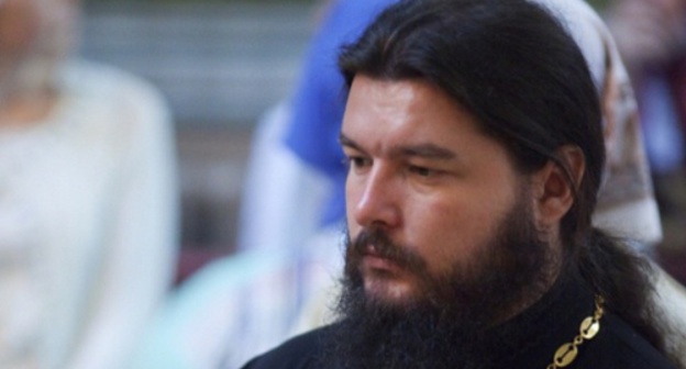 Hieromonk Lazar (Semenov), the rector of the local Church of the Holy Royal Martyrs. Photo: Tsarmuch.prihod.ru