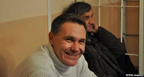 Evgeny Vitishko,  https://www.facebook.com/photo.php?fbid=1164198176941479&set=a.108362619191712.12462.100000539242703&type=3&theater