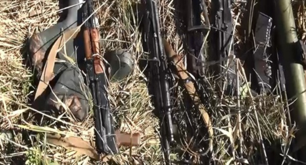 Firearms found at the place of CTO in the Khasavyurt District of Dagestan on October 17. Photo: https://05.mvd.ru/news/item/6633124/