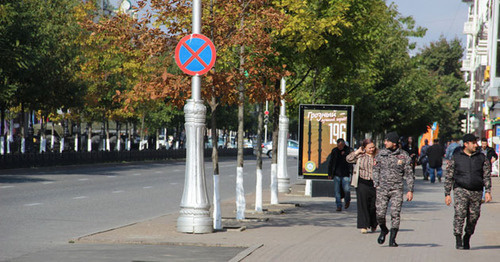 Law enforcers in the streets of Grozny. Photo by Magomed Magomedov for the "Caucasian Knot"