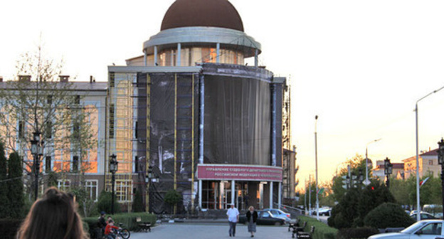 The building of the Office of the Judicial Department of the Supreme Court of the Chechen Republic. Photo by Magomed Magomedov for the "Caucasian Knot"