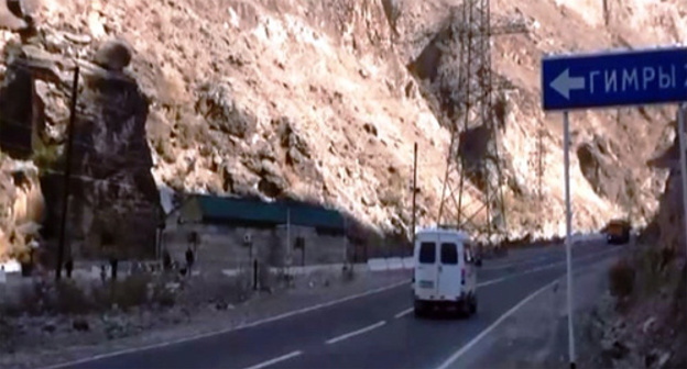 Road to Gymry. Photo: http://nac.gov.ru/nakmessage/2015/10/27/v-dagestane-neitralizovan-chlen-gimrinskoi-bandgruppy.html