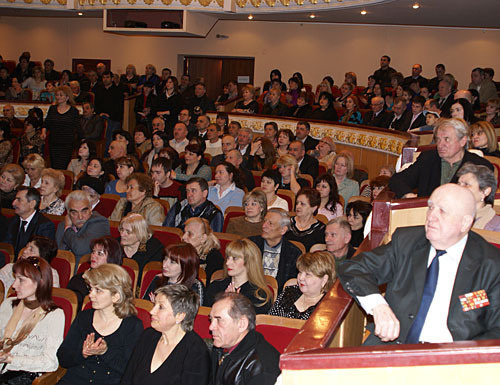 North Ossetia, Vladikavkaz. Public debate "Peace to the Caucasus" at the Russian Drama Theatre. March 21, 2010. Photo by Vladimir Mukagov