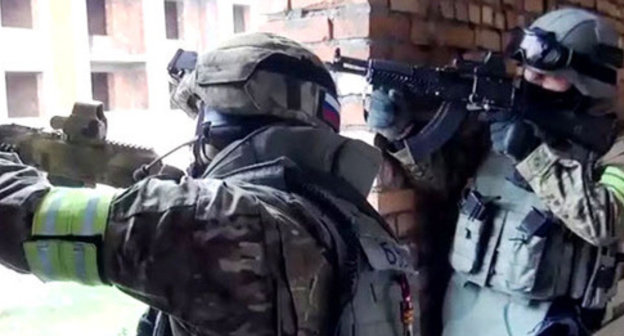 Law enforcers. Photo http://nac.gov.ru/