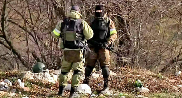 Law enforcers. Photo http://nac.gov.ru/