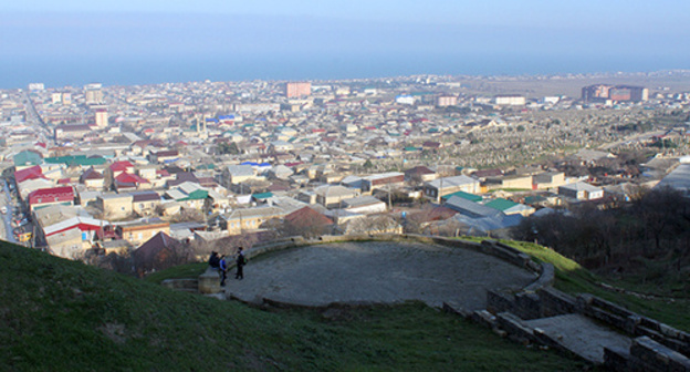 An observation platform near Naryn-Kala Fortress in Derbent. Photo by Patimat Makhmudova for the "Caucasian Knot"