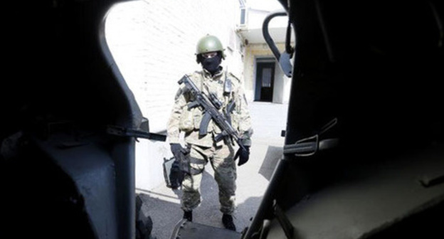 The Russian FSB officer. Photo: Gennady Anosov / Yugopolis