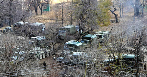 The special operation in the village of Balakhani of the Untsukul District of Dagestan. Photo by Ruslan Alibekov http://chernovik.net/
