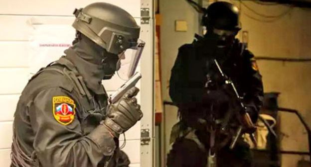 The law enforcers. Photo http://nac.gov.ru/