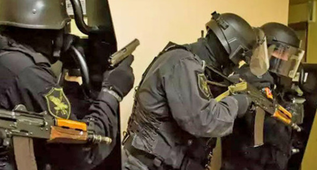 Law enforcers. Photo: http://nac.gov.ru