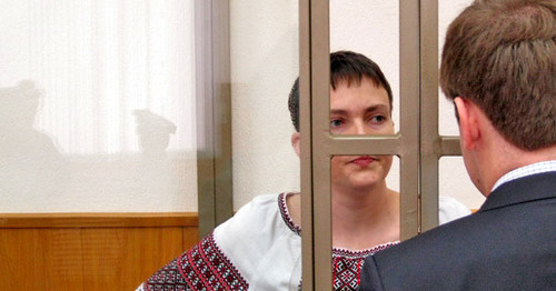 Nadezhda Savchenko talks to the advocate Ilya Novikov at the Donetsk City Court, March 3, 2016. Photo by Konstantin Volgin for the "Caucasian Knot"