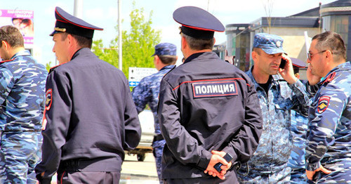 Policemen in Grozny. Photo by Magomed Magomedov for the ‘Caucasian Knot’. 