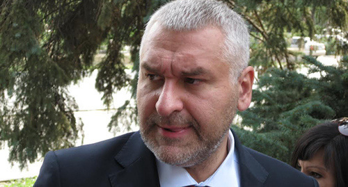 Advocate Mark Feighin near the Donetsk City Court. Photo by Konstantin Volgin for the "Caucasian Knot"