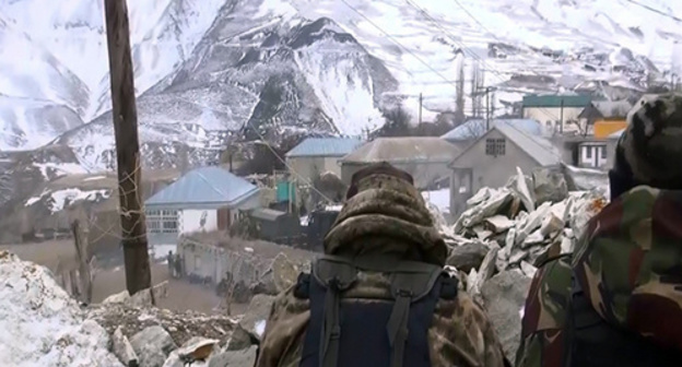 CTO in Dagestan. Photo: http://nac.gov.ru/kontrterroristicheskie-operacii/ukryvavshiysya-v-blokirovannom-dome-bandit.html