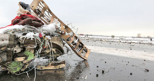 Boeing crash site, March 19, 2016, Rostov-on-Don. Photo: Press Service of the Governor of Rostov Oblasthttps://ru.wikipedia.org/