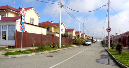Cottages built near the Olympic Park in the Imereti Lowland. Photo by Svetlana Kravchenko for the "Caucasian Knot"