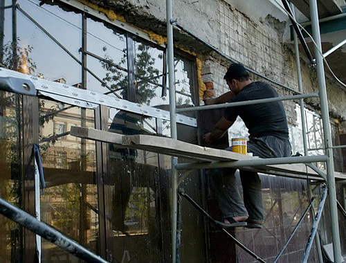 Chechnya, Grozny. Civil restoration works in 2008. Photo by www.chechnyafree.ru