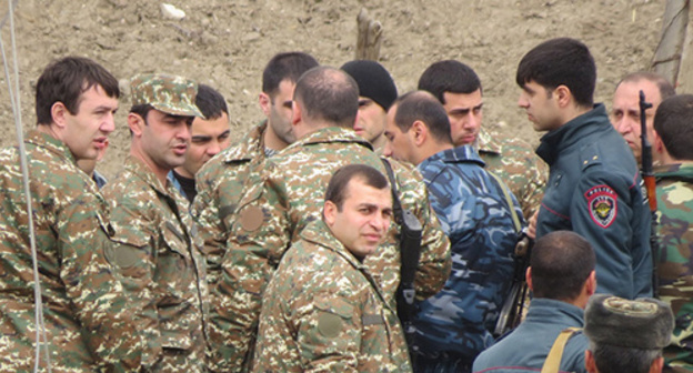 Volunteers in Nagorno-Karabakh Army. Photo by Alvard Grigoryan for the ‘Caucasian Knot’. 