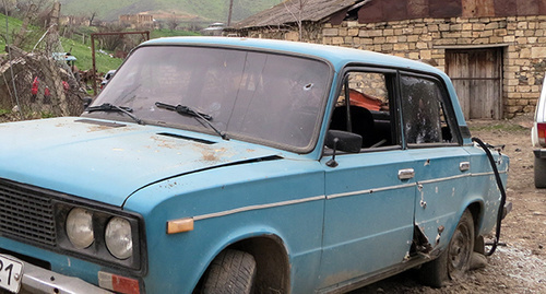 Shelled car in Martakert District, April 6, 2016. Photo by Alvard Grigoryan for the ‘Caucasian Knot’. 