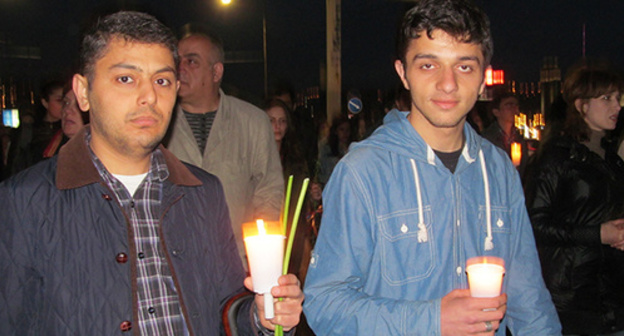 Participants of the rally in memory of soldiers and officers perished in Nagorny Karabakh, April 10, 2016. Photo by Tigran Petrosyan for the ‘Caucasian Knot’. 