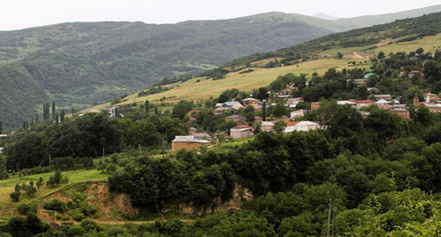 The village of Djuli of the Tabasaran District. Photo: http://odnoselchane.ru/?page=photos_of_category&amp;sect=1658&amp;init_id=65402&amp;com=photogallery