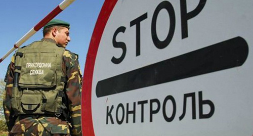 Border post. Photo: http://bloknot.ru/v-mire/vnedorozhnik-by-l-obstrelyan-rostovskimi-pogranichnikami-pri-popy-tke-prorvat-sya-cherez-granitsu-s-ukrainoj-428782.html