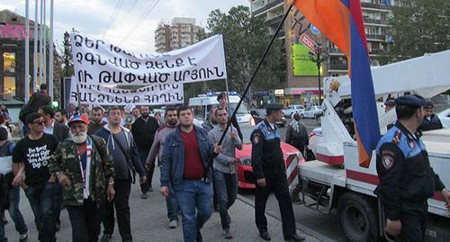 Protest action against territorial concessions and deployment of peacemakers in the Karabakh conflict zone. Photo by Tigran Petrosyan for the ‘Caucasian Knot’. 