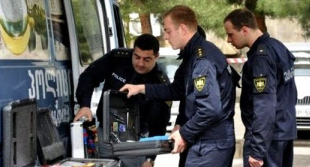 Police officers. Photo: http://haqqin.az/news/69172