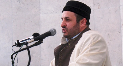 According to Dagestani journalists, Magomedrasul Saaduev (on the photo) is undisputable leader of the "People against Corruption" Party. Photo: http://muftiyatrd.ru/news