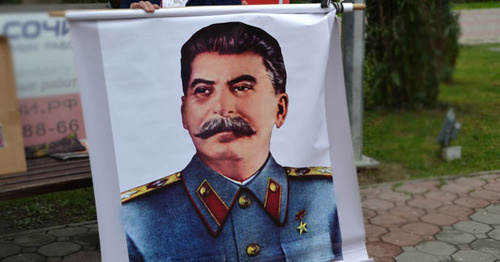 Portrait of Stalin. Photo by Svetlana Kravchenko for the ‘Caucasian Knot’. 
