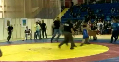 A mass fight at the Championship in the city of Stary Oskol. May 15, 2016. Screenshot of a video by the user Vladimir Kornev https://www.youtube.com/watch?v=aZlXVCXMY_8