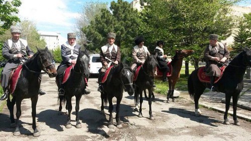 Horsemen in national costumes. Photo by Kemal Urusov and Artur Boicharov for the ‘Caucasian Knot’.  