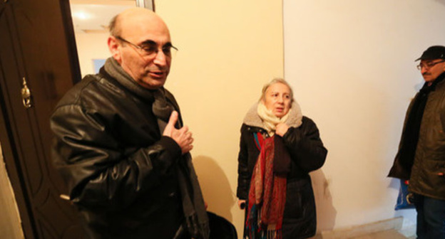 Arif (to the left) and Leyla Yunus. Photo by Aziz Karimov for the "Caucasian Knot"