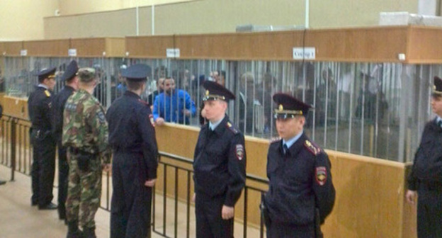 During the judgement delivery in the case of the attack on Nalchik. December 2014. Photo http://memohrc.org/news/vynesen-prigovor-po-delu-o-vooruzhennom-napadenii-na-nalchik