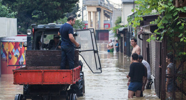 Flooding in Sochi. Photo by Roman Chugunov for the ‘Caucasian Knot’. 