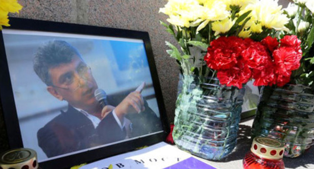 Portrait of Boris Nemtsov at Moskvoretsky bridge. Photo: Ivan Trefilov, RFE/RL