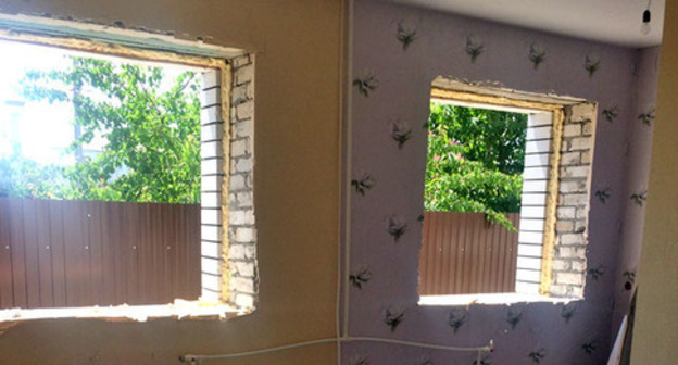 The demolition of the residential building in No. 10 in Klubny Lane. Photo by Tatyana Filimonova for the "Caucasian Knot"