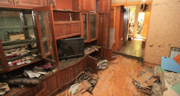 A room in one of the apartments damaged during the flooding in Rostov-on-Don. Photo: http://rostov-gorod.info/press_center/news/139/44535/