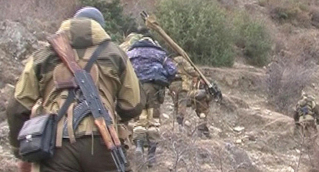 Сounterterrorist operation in Karabudakhkent District, Dagestan. Photo: http://www.riadagestan.ru/news/kriminal/v_karabudakhkentskom_rayone_dagestana_siloviki_obnaruzhili_eshche_odnu_bandgruppu/