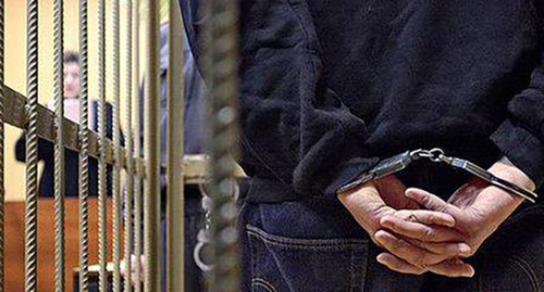 A convict in the courtroom. Photo: http://novostikratko.ru/rostov/2016/07/22/309386-v-rostove-chlena-zapreschennoj-v-rossii-ig-prigovorili-k-chetyrem-godam.html